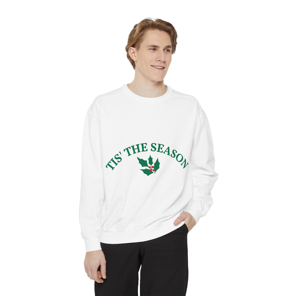 Tis' The Season Sweatshirt Festive Holly Crewneck with Statue of Liberty Backline